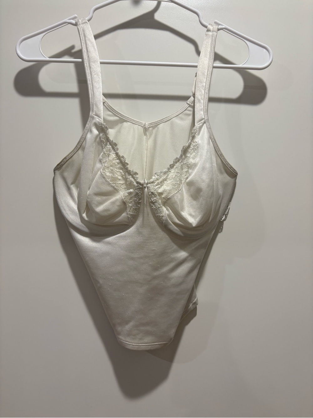 Women’s Ivory Lace-Trim Shaping Bodysuit